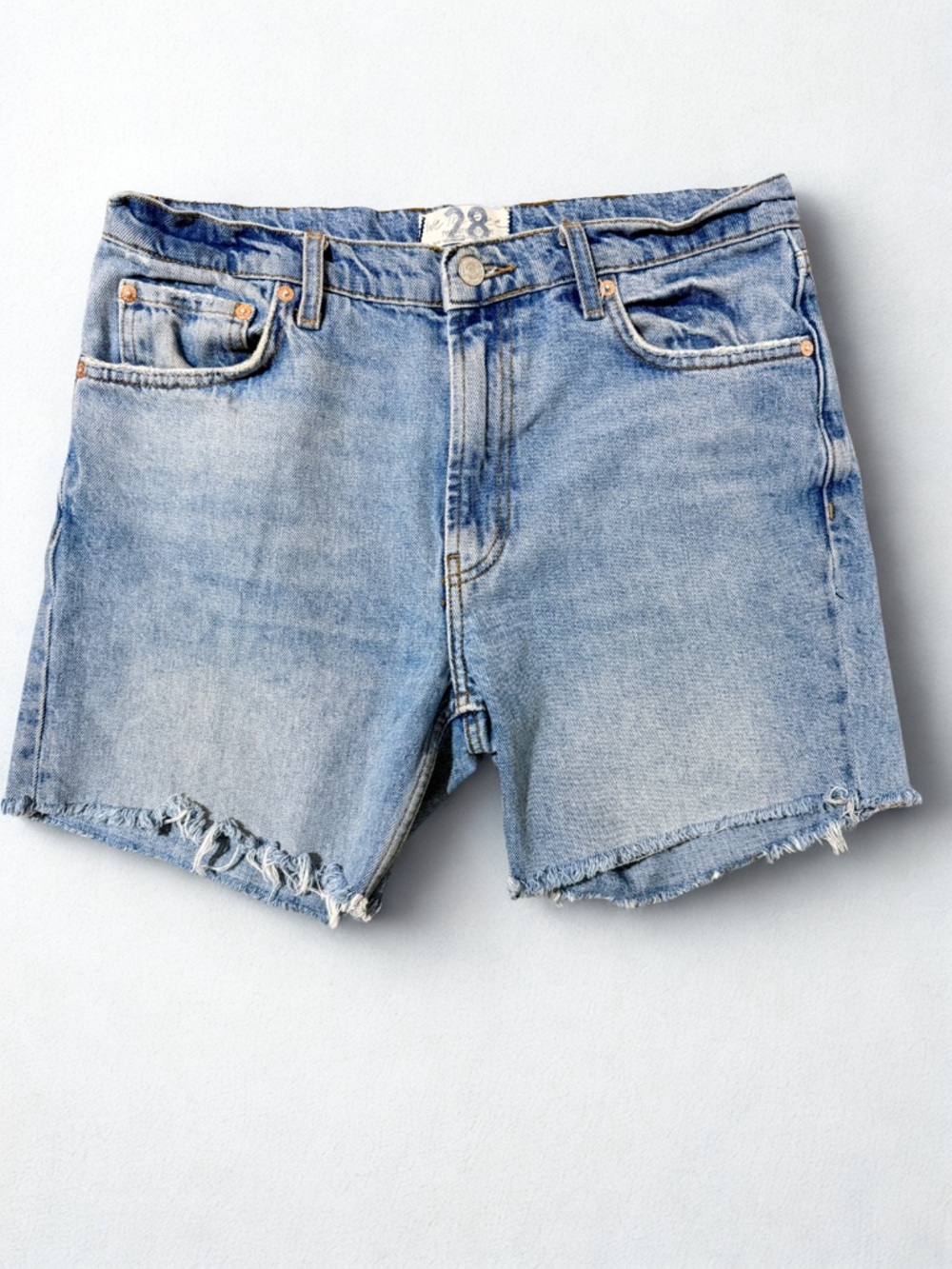 Free People We The Free Light Wash Frayed Hem Denim Shorts Sz 28